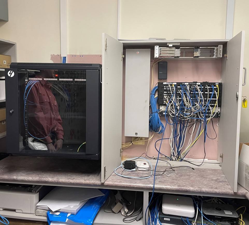 Undocumented brownfield cabling — before remediation